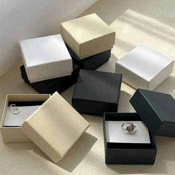  2023 Spot Новый картонный набор ювелирных изделий, Подарочная коробка, Витрина для колец, ожерелий, браслетов, серег с губкой Внутри прямоугольника